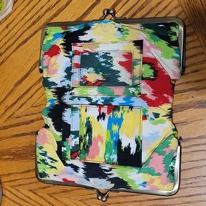 Clutch wallet